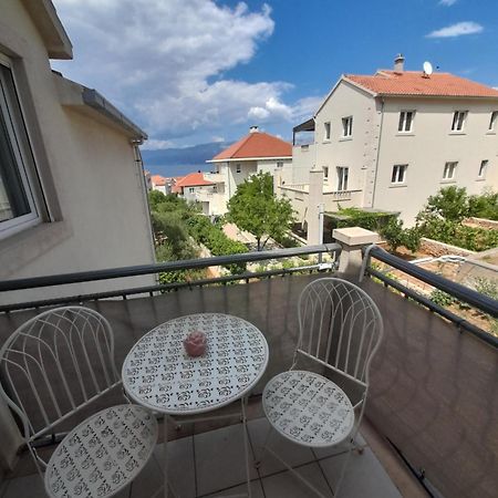 Apartamento Nives B. Supetar Exterior foto